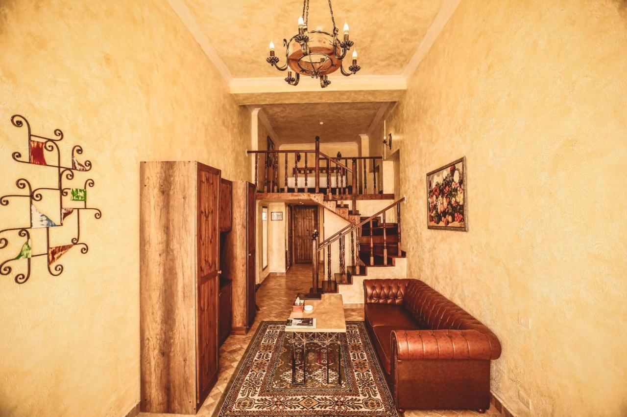 Caucasus Hotel Kasagh Exteriör bild Interior of the hotel