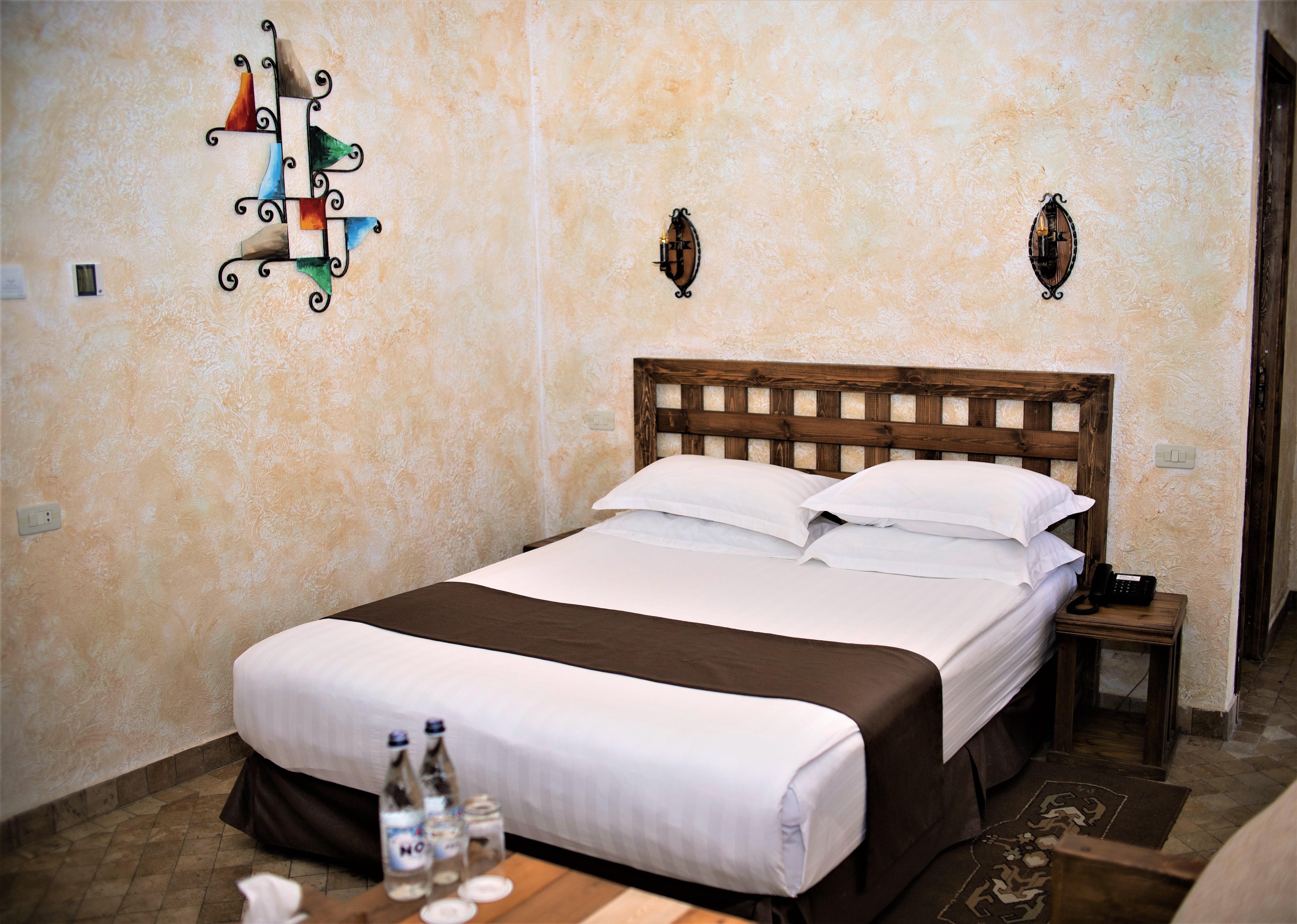 Caucasus Hotel Kasagh Exteriör bild A bedroom