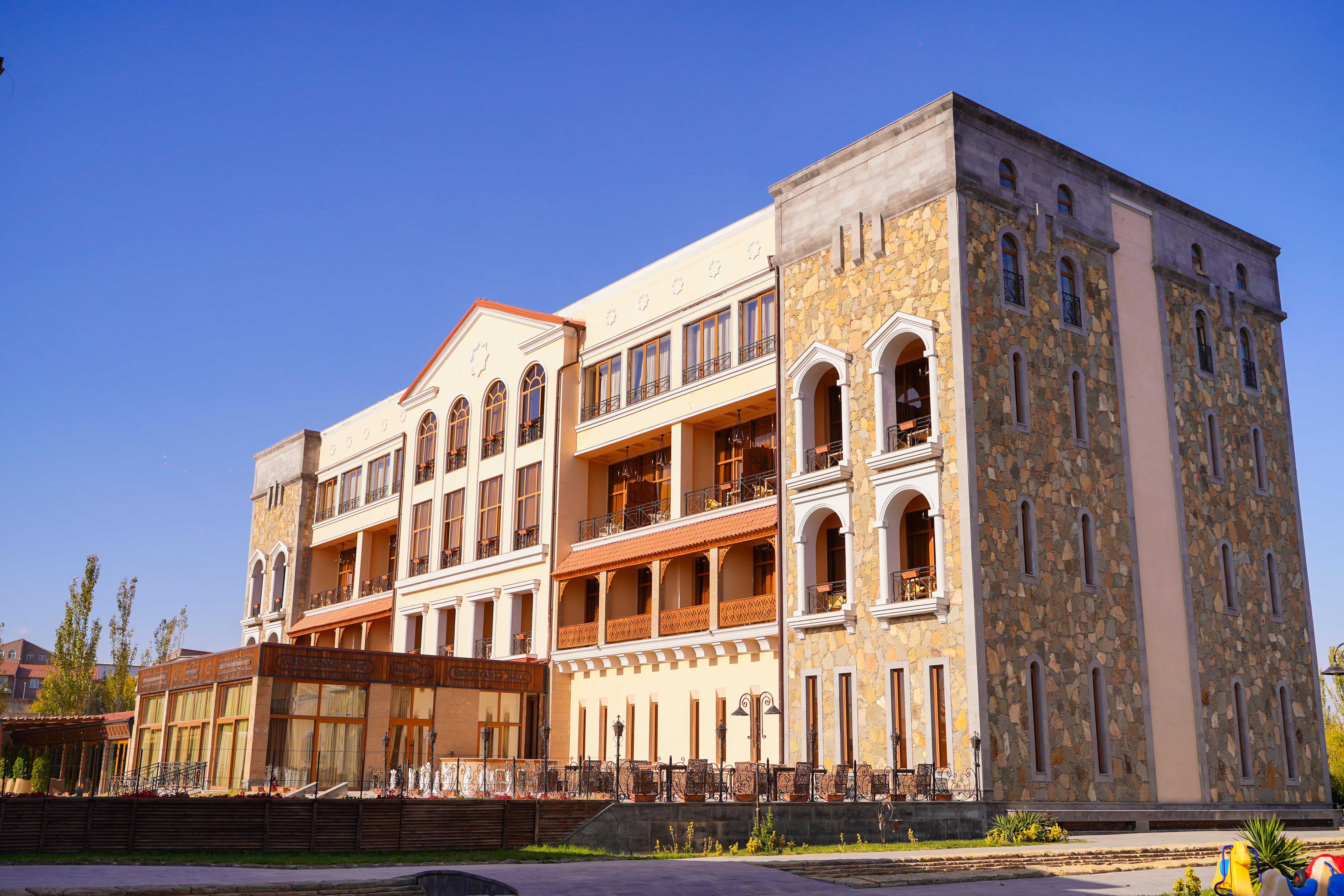 Caucasus Hotel Kasagh Exteriör bild The hotel